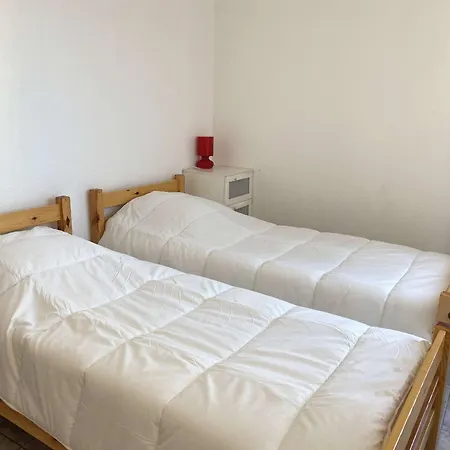 Apartment Confortable T2 Avec Terrasse Privee Pres Des Thermes Et Du Centre-ville A - Fr-1-553-144 *