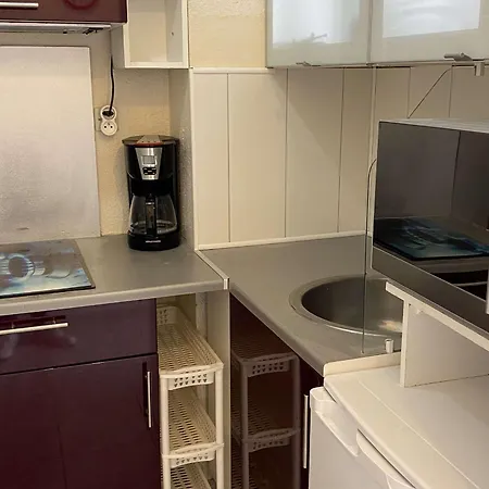 Apartment Confortable T2 Avec Terrasse Privee Pres Des Thermes Et Du Centre-ville A - Fr-1-553-144 *