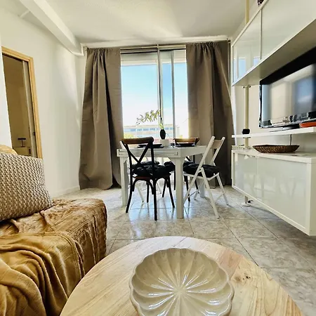 Lejlighed Confortable T2 Avec Terrasse Privee Pres Des Thermes Et Du Centre-ville A - Fr-1-553-144 *