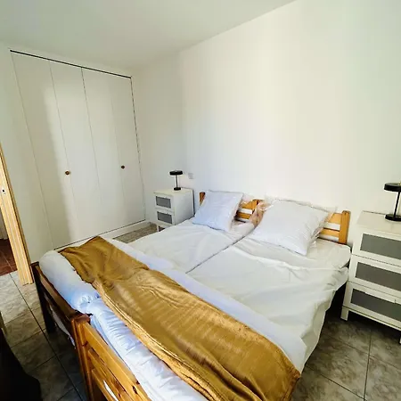 Confortable T2 Avec Terrasse Privee Pres Des Thermes Et Du Centre-ville A - Fr-1-553-144 *